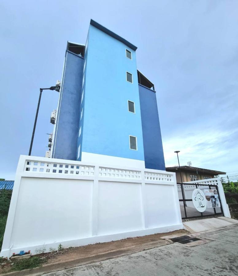 The Zai Apartment Ban Krathum Lom Екстериор снимка